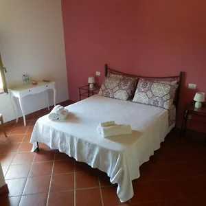 Il Casale Di Sandra Bed & Breakfast